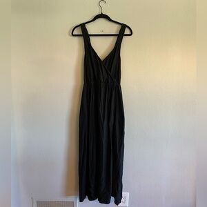 Universal Thread Black Linen Dress